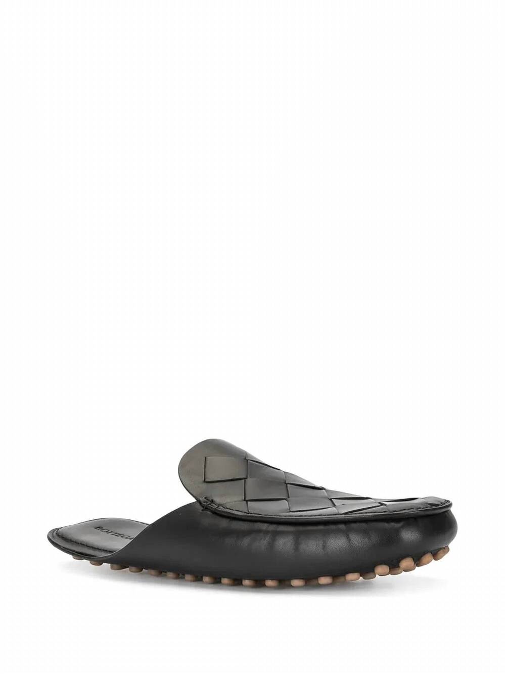 NEW BOTTEGA VENETA men's intrecciato leather mules in black - Picture 2 of 4